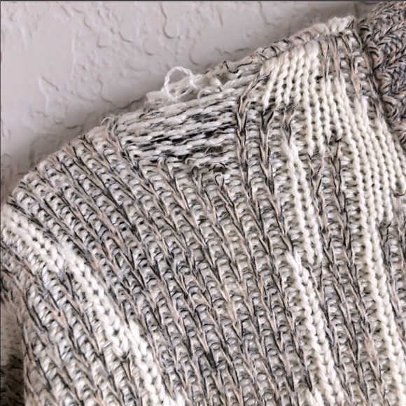 ✨VTG Sweater✨ - Picture 6 of 6